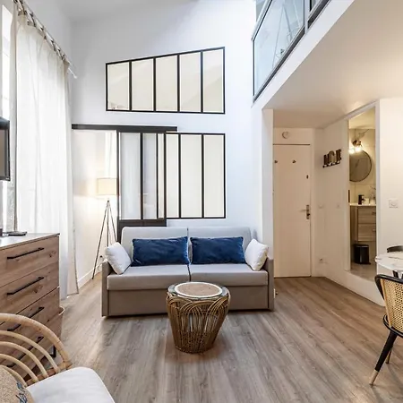 Renovated Duplex - Croisette Golden Square Apartment *