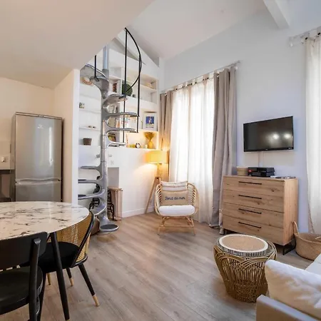 Renovated Duplex - Croisette Golden Square * Cannes